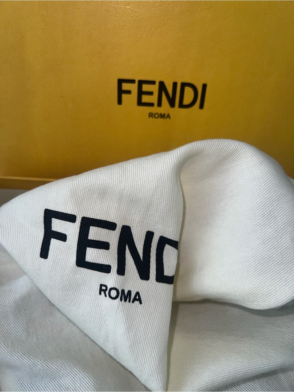Fendi Brown Leather Belt with Gold FF Logo Buckle - Picture 2 of 7
